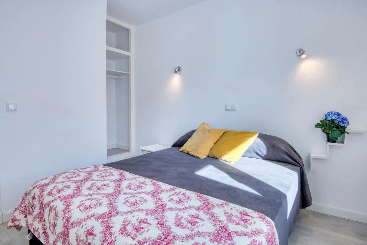 Vila Patrick L' Escala 0*,  Španělsko